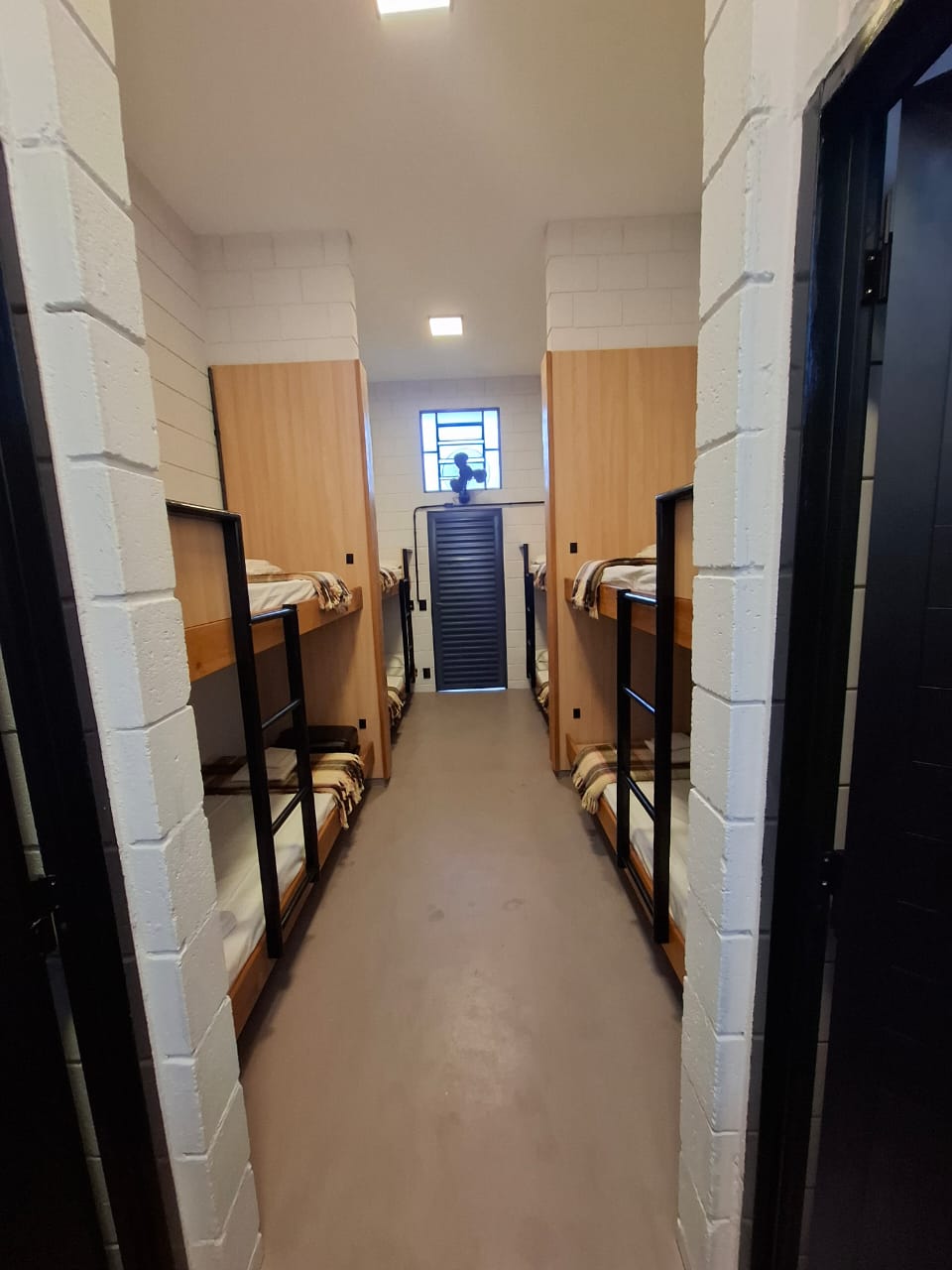 Bloco de Apartamentos "A" - Feminino - ESGOTADO