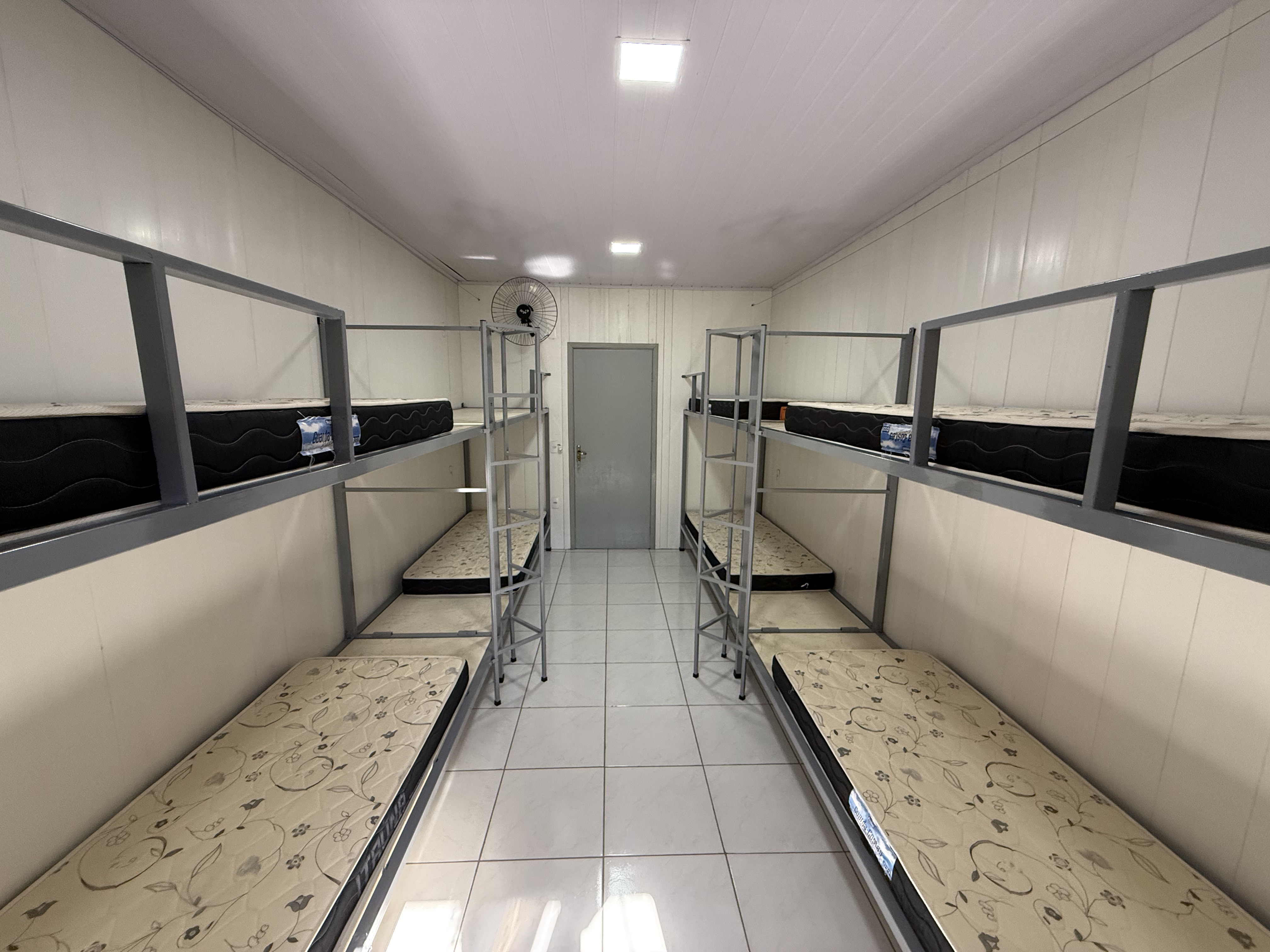 Alojamento "Itaúna" - Feminino ESGOTADO