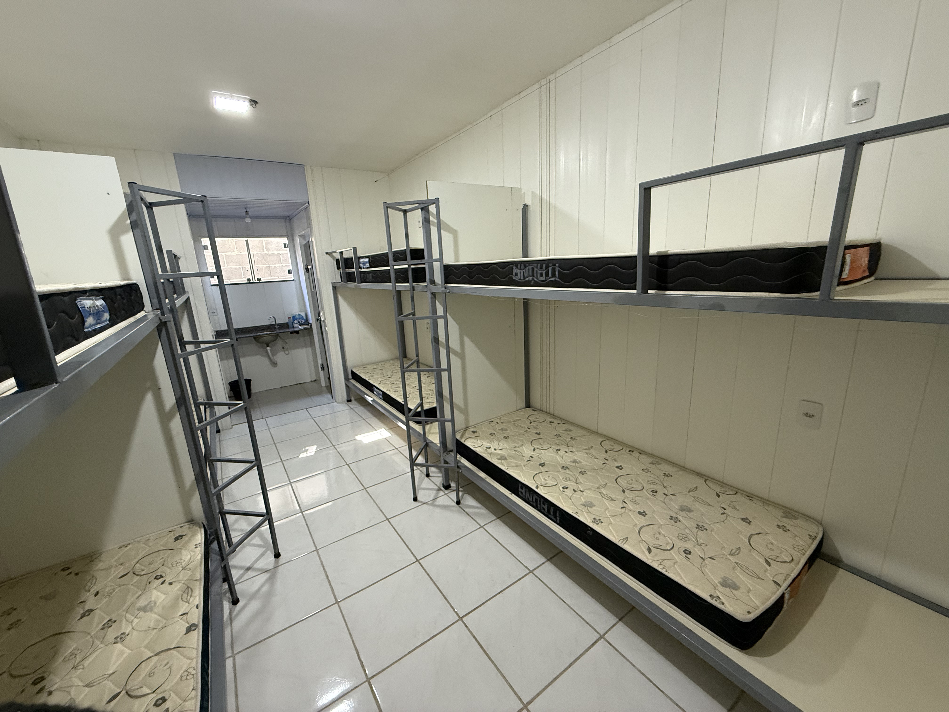 Alojamento "Itaúna" - Feminino ESGOTADO