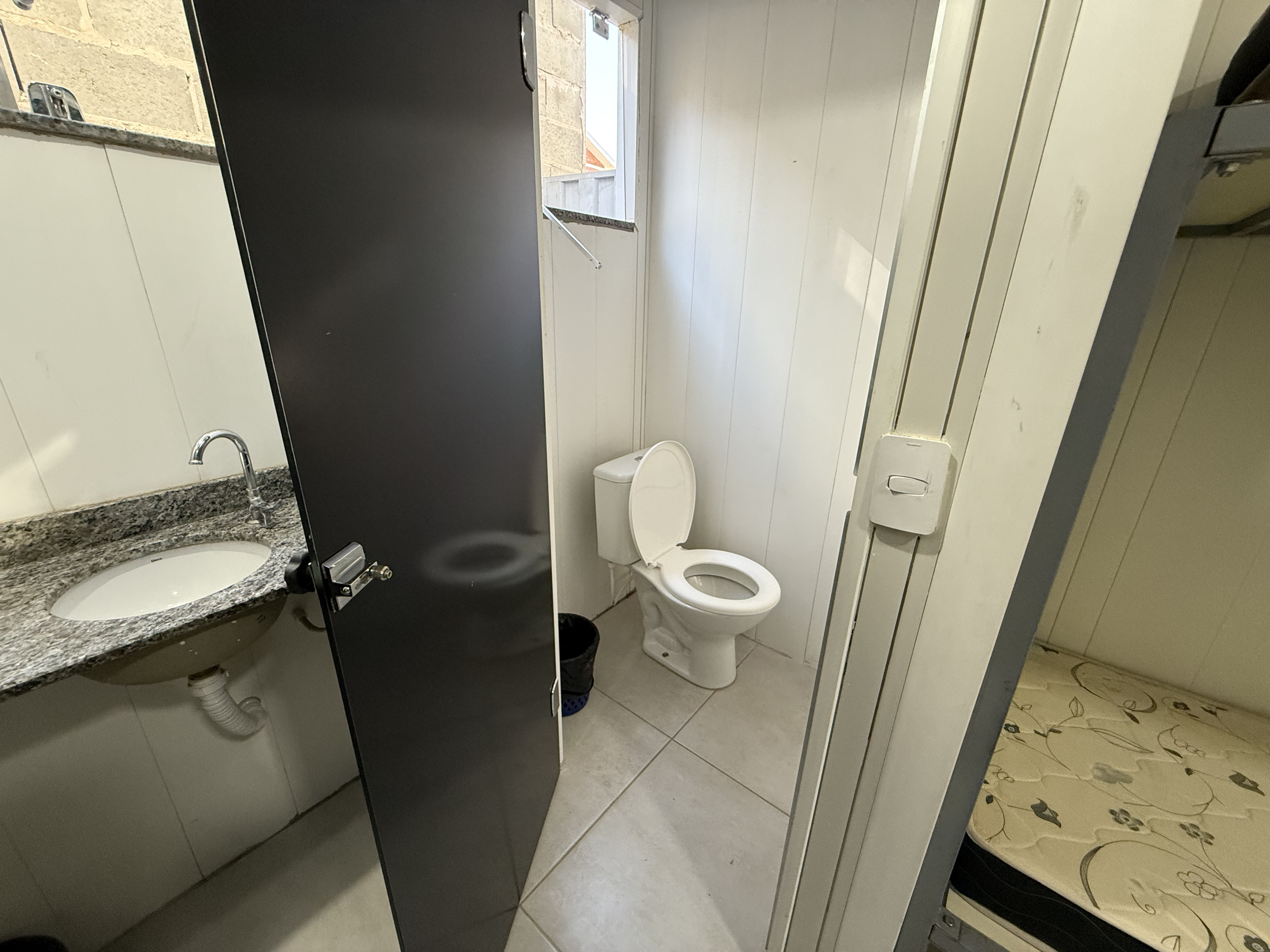 Alojamento "Itaúna" - Feminino ESGOTADO