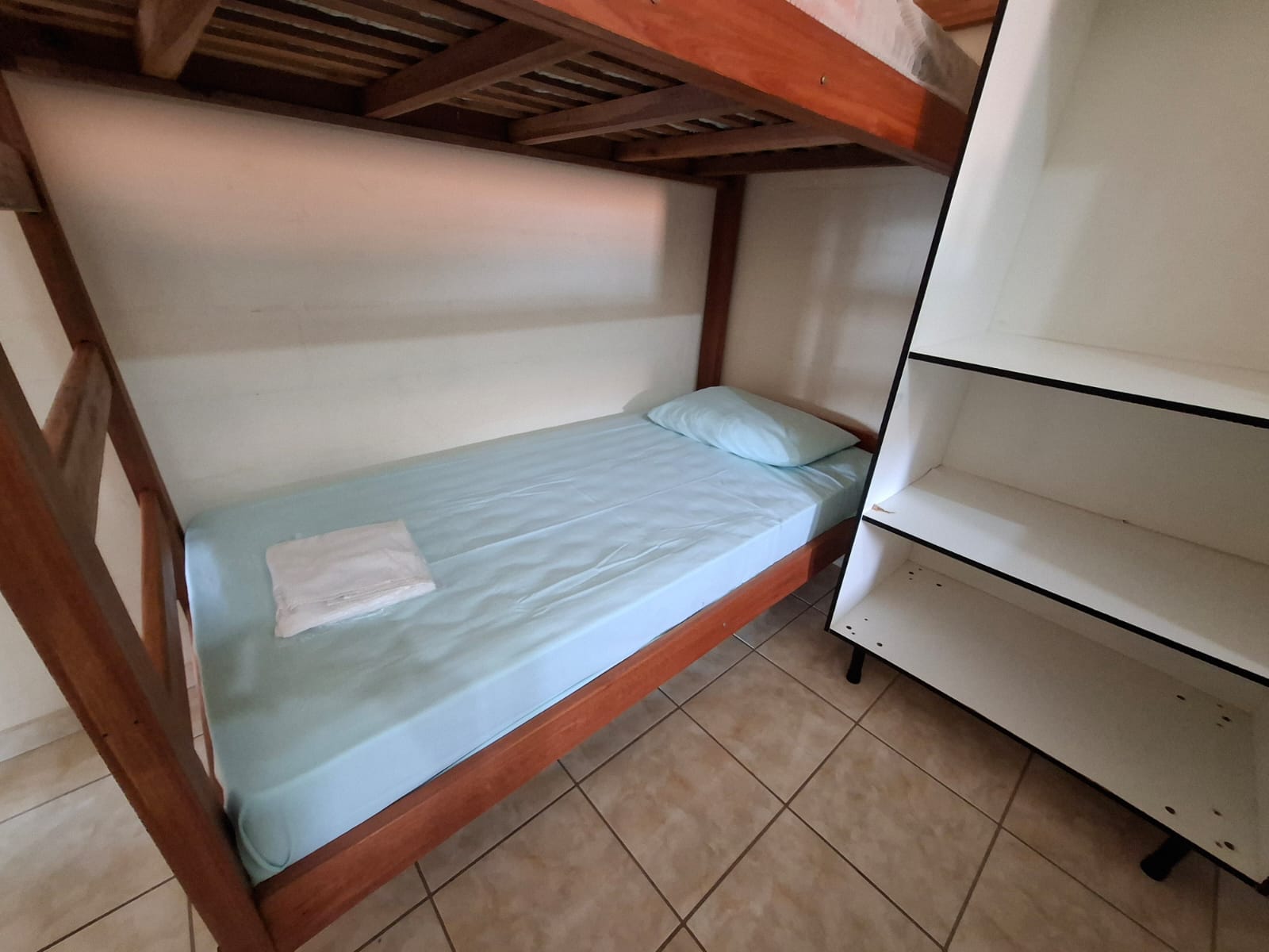 Alojamento "Jundiaí" - Feminino - ESGOTADO