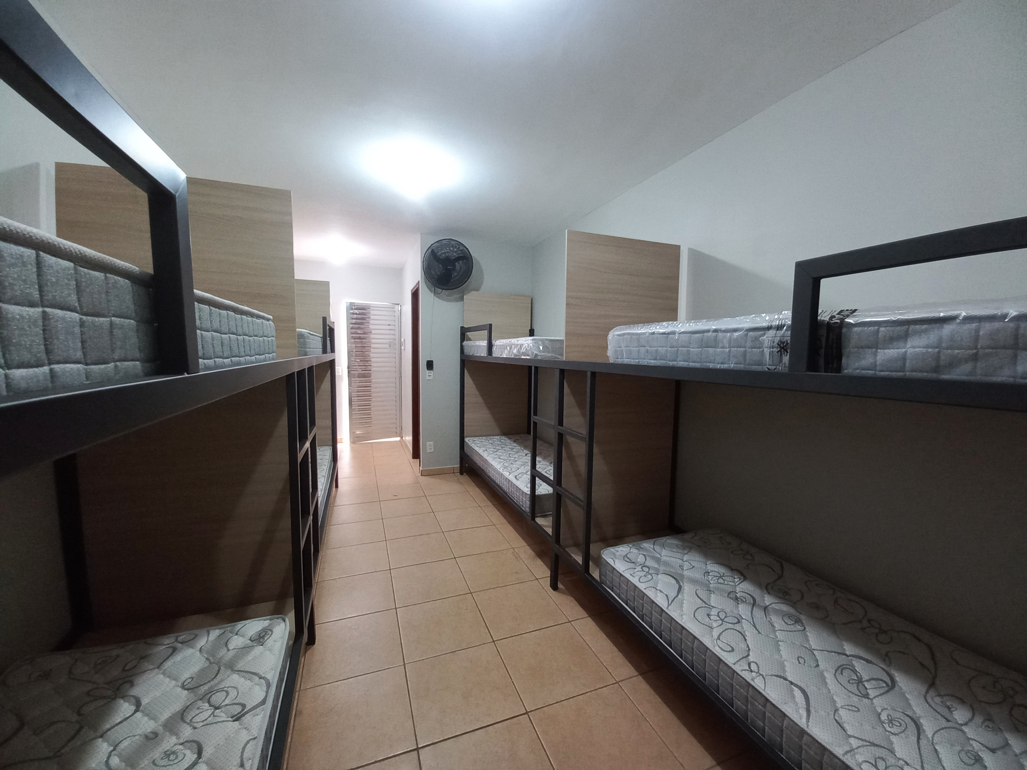 Bloco de Apartamentos "G" com ar - Feminino - ESGOTADO